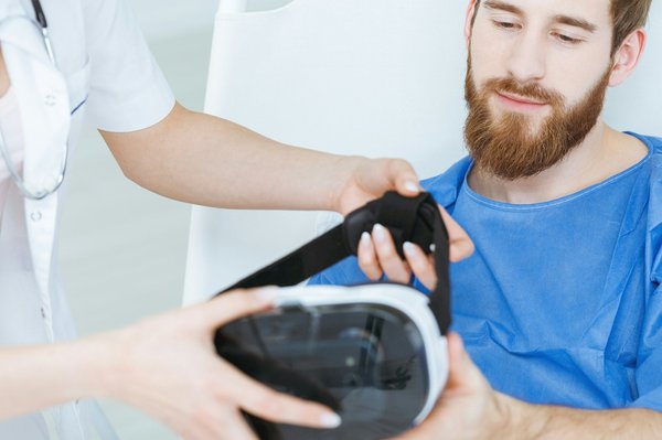 Can Virtual Reality Treatments Help with Phantom Limb Pain?